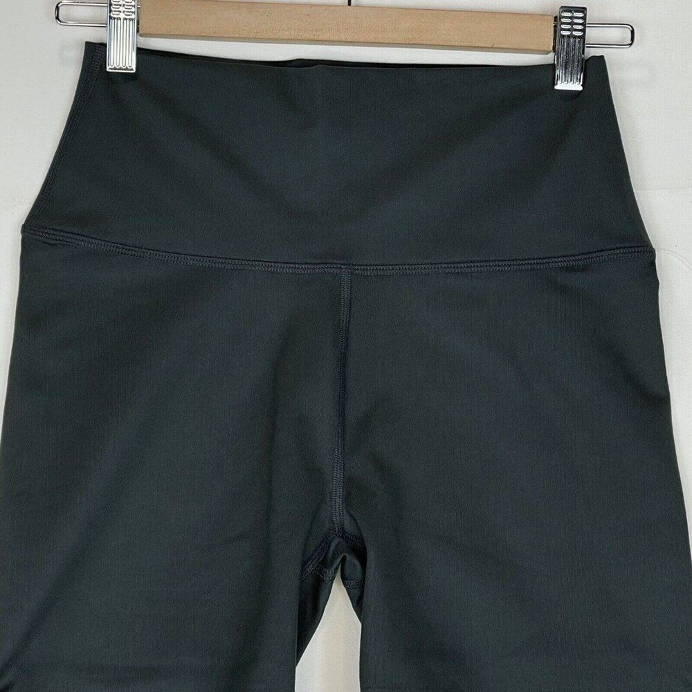 New Women Leggings Shorts High Waisted Yoga Small Hide Pocket Slate gray - Picture 10 of 12